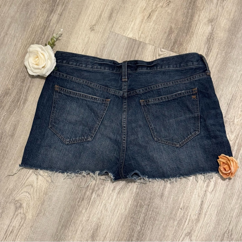 NEW MADEWELL Dark Wash Cut Off Women's Denim Shorts Size 29 - RETAILS $128 - Picture 7 of 8